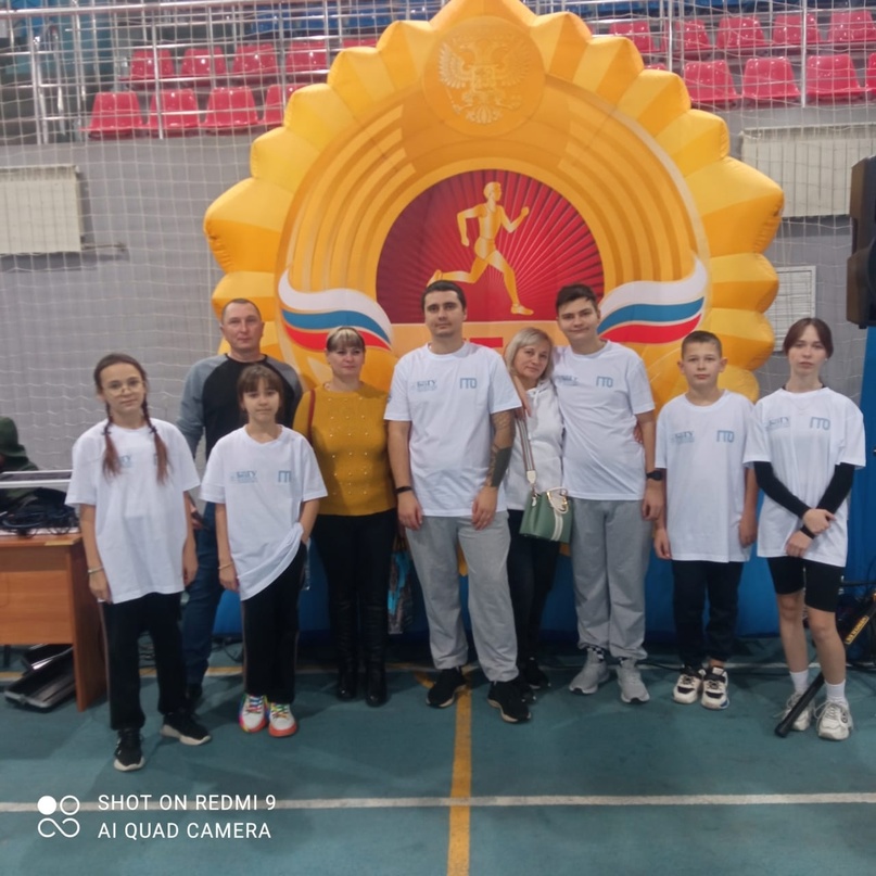 В Ракитном прошёл районный фестиваль всероссийского физкультурно-спортивного комплекса «Готов к труду и обороне» среди обучающихся 9–11 классов.